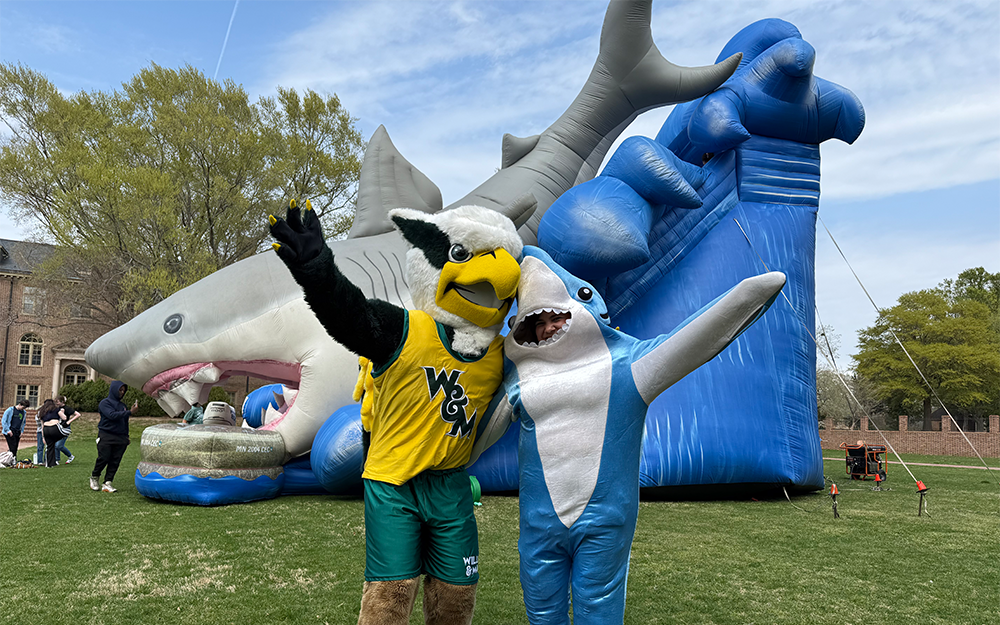 The Batten School & VIMS were at William & Mary to celebrate One Tribe One Day during the annual on-campus carnival in Williamsburg.